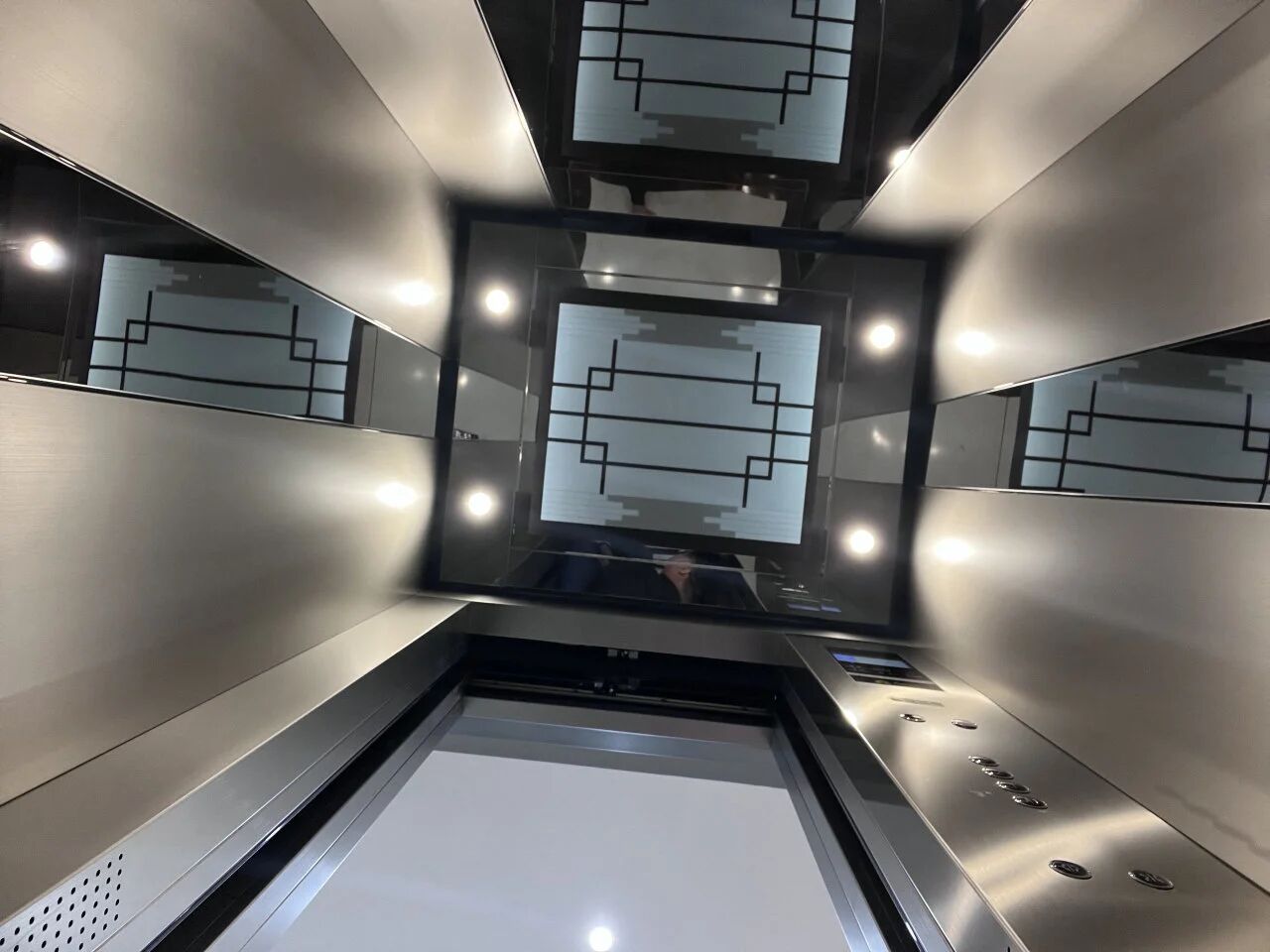 法立奥别墅电梯